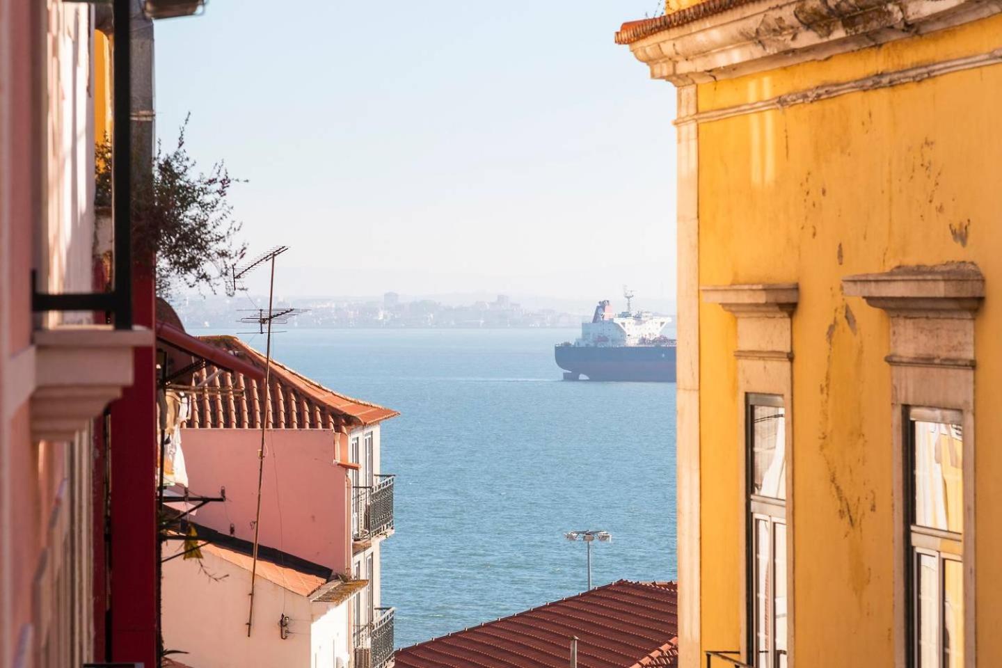 Guestready - Amazing Alfama Family Apt Near National Pantheon! Лиссабон Экстерьер фото